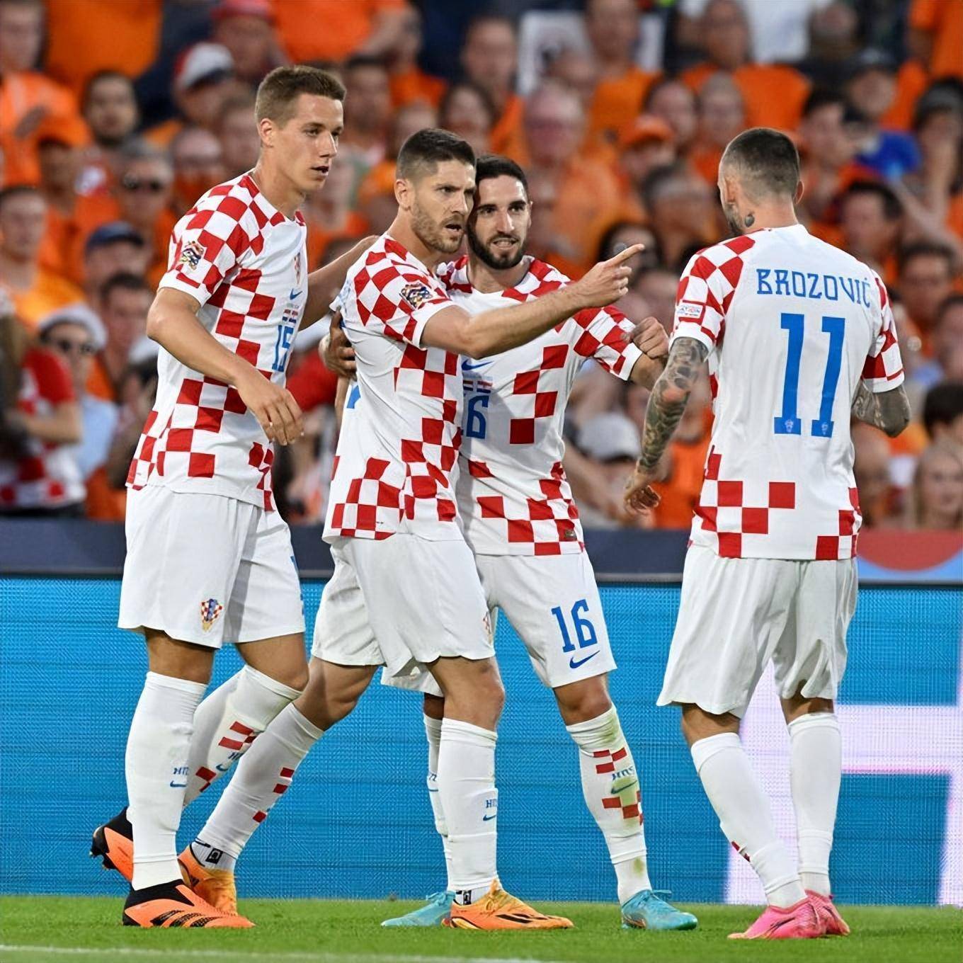 克罗地亚队强力冲击,力争欧国联决赛的简单介绍 克罗地亚队强力冲击,力争欧国联决赛的简单介绍