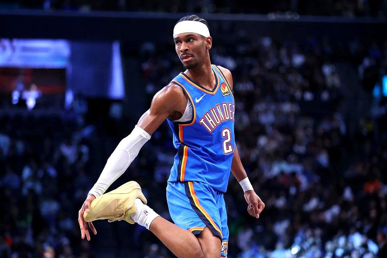 灰熊爆冷中国男篮，汉密尔顿爆发神勇的简单介绍